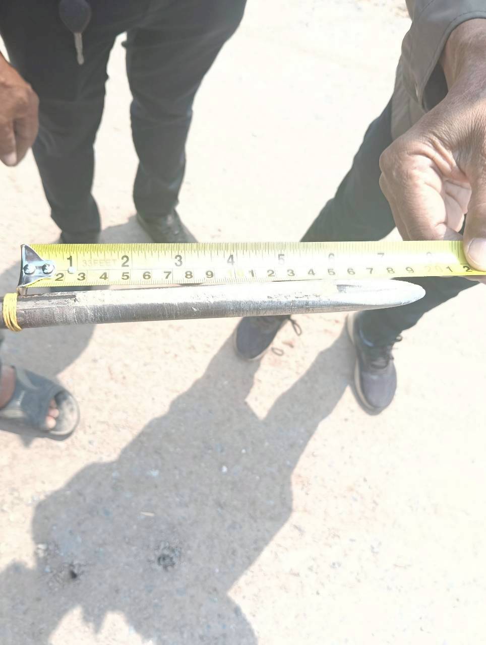 title - วันที่ 17 มีนาคม 2569 นายวิทูล ประดิษฐบุญ ปฏิรูปที่ดินจังหวัดปราจีนบุรี  มอบหมายให้ นายเชวงศักดิ์ อะปะมาตร ผู้อำนวยการกลุ่มงานช่างและแผนที่  นางรักษ์หทัยรัตน์ เมทนีกรชัย หัวหน้าฝ่ายบริหาร และเจ้าหน้าที่ ส.ป.ก.ปราจีนบุรี ลงพื้นที่ตรวจรับงานก่อสร้างถนนสายซอยในแปลงเกษตรกรรม ในเขตปฏิรูปที่ดิน ให้แก่เกษตรกรผู้ไร้ที่ดินทำกิน